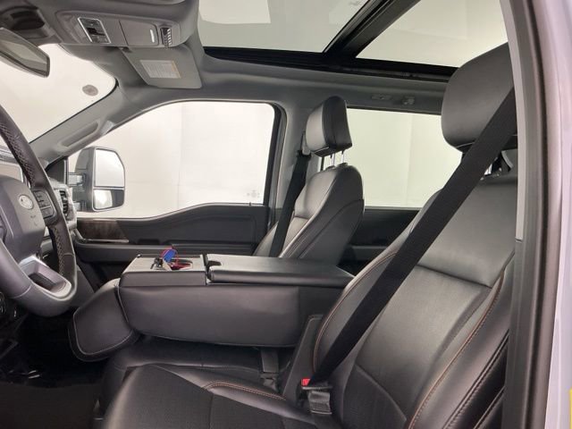 Certified 2025 Ford F350 Lariat w/ FX4 Off-Road Package AWD/4WD image 17
