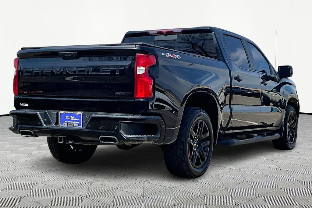 Used 2024 Chevrolet Silverado 1500 RST w/ Redline Edition image 4