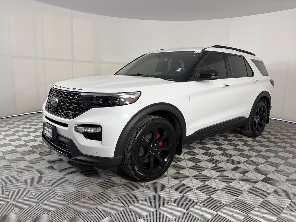 Certified 2023 Ford Explorer ST w/ Equipment Group 401A image 3