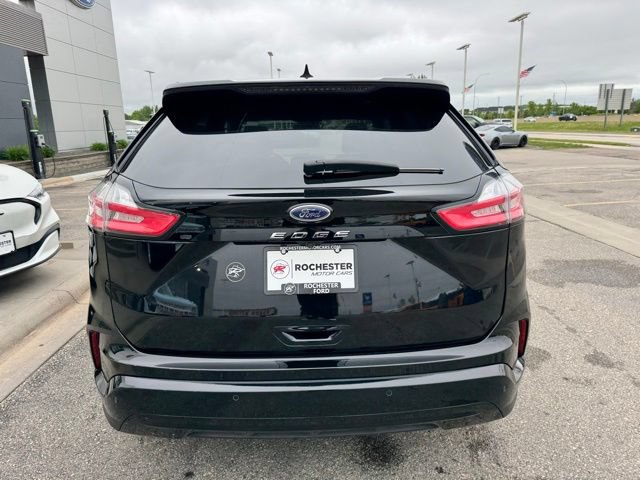 Certified 2024 Ford Edge ST-Line w/ Cargo Accessory Package AWD/4WD image 40