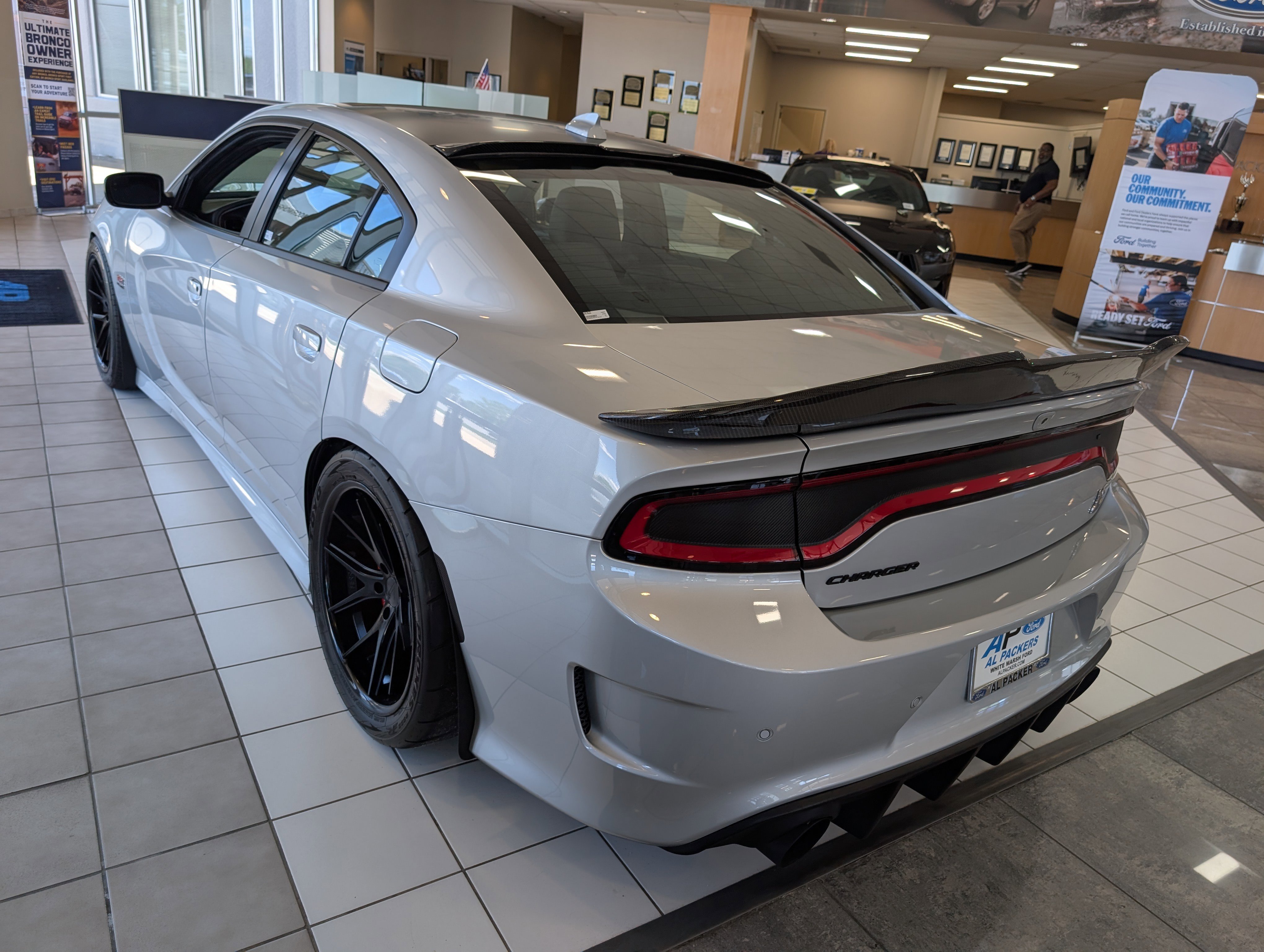 Used 2020 Dodge Charger Scat Pack w/ Plus Group RWD image 5