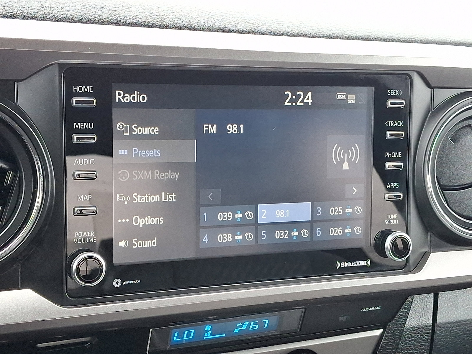 Used 2022 Toyota Tacoma SR5 image 17