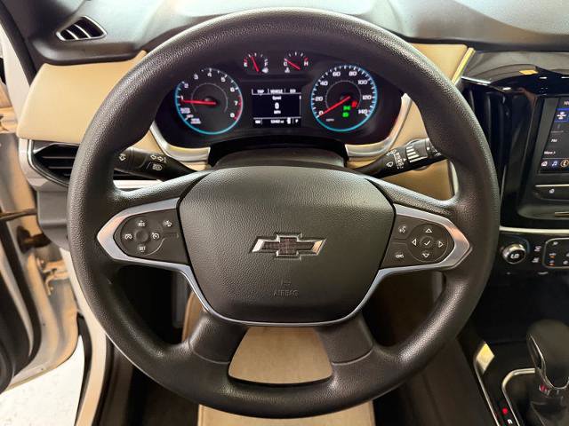 Used 2022 Chevrolet Traverse LS w/ Midnight/Sport Edition FWD image 15