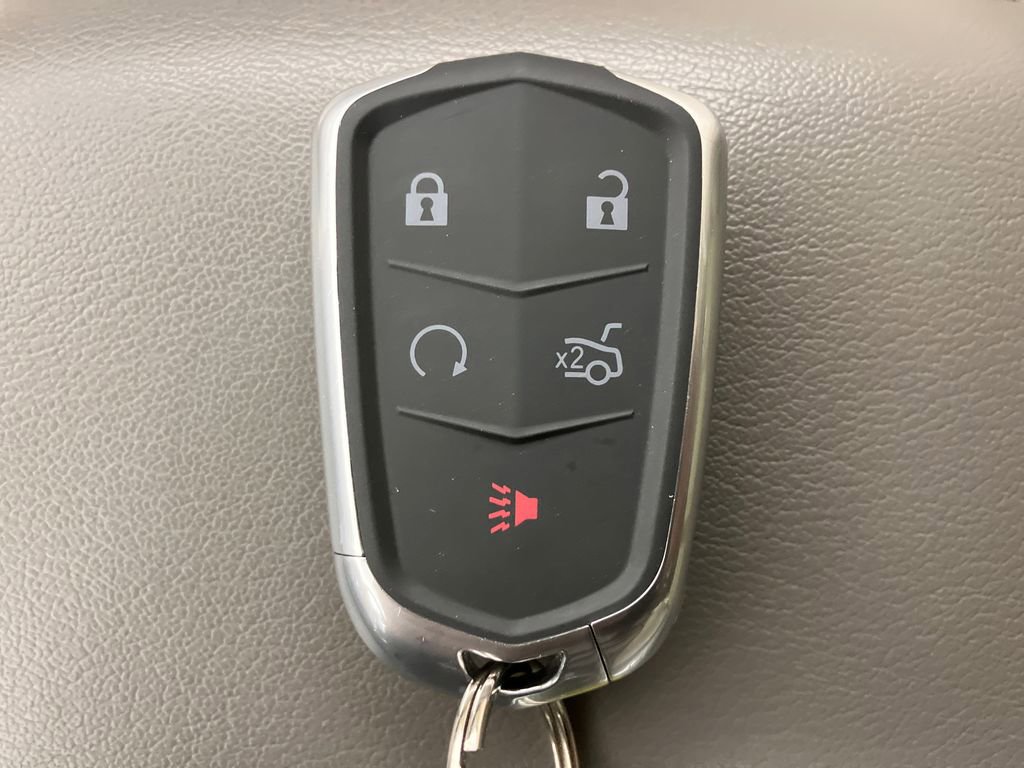 Used 2019 Cadillac XT5 Premium Luxury w/ Driver Assist Package image 33