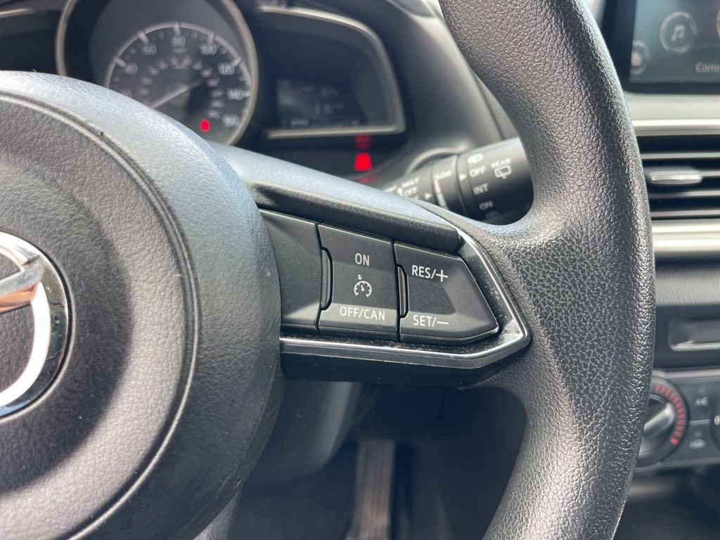 Used 2018 MAZDA MAZDA3 Sport image 18