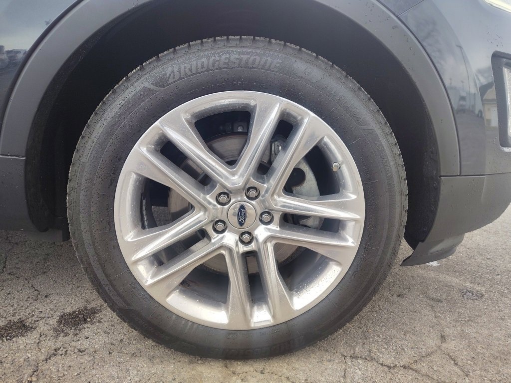 Certified 2017 Ford Explorer Limited image 12