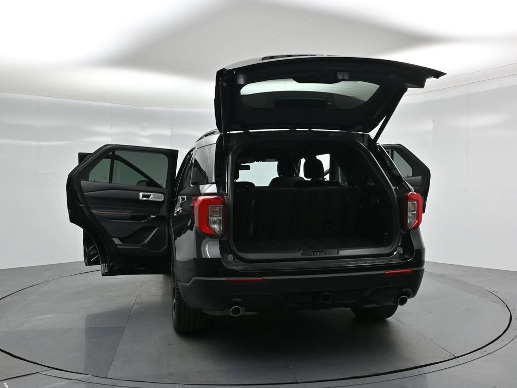 Certified 2022 Ford Explorer ST-Line w/ Class IV Trailer Tow Package image 35