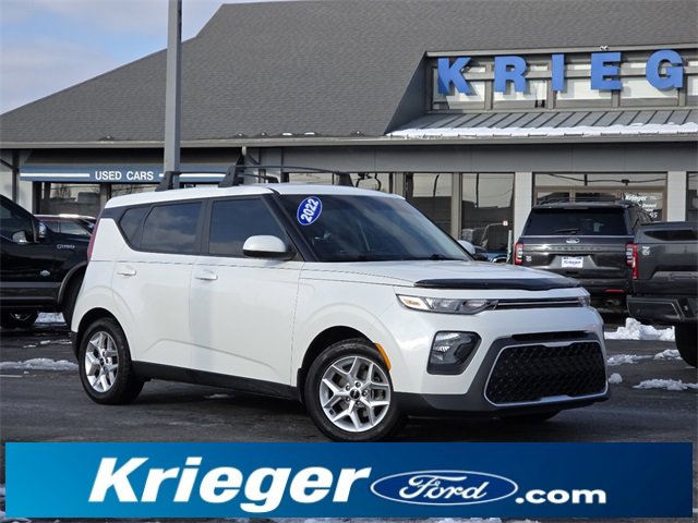 Used 2022 Kia Soul LX w/ Technology Package