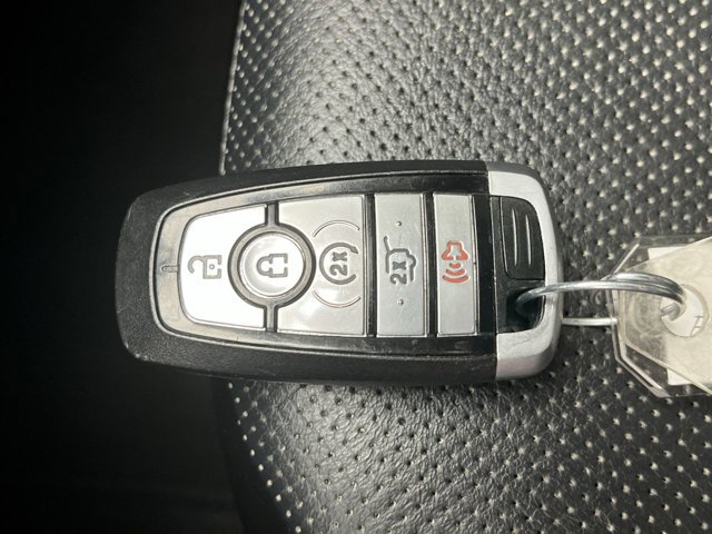 Certified 2020 Ford Escape Titanium AWD/4WD image 28