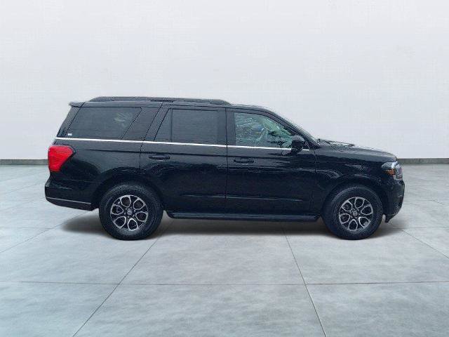 Certified 2024 Ford Expedition XLT AWD/4WD image 8