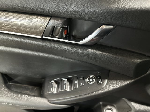 Used 2020 Honda Accord Sport image 19