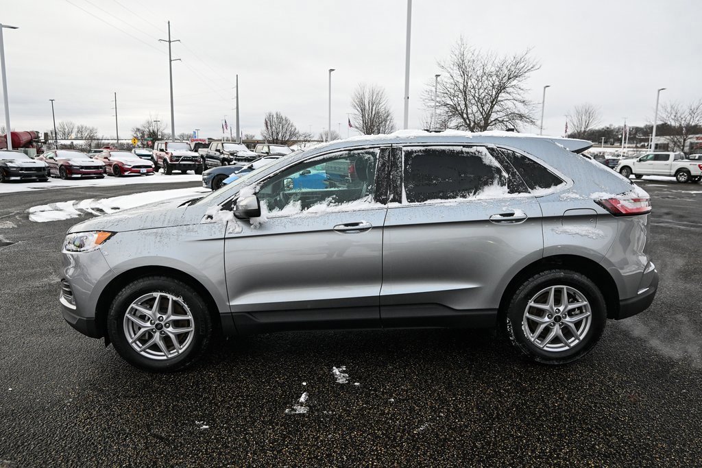 Certified 2024 Ford Edge SEL w/ Convenience Package image 5