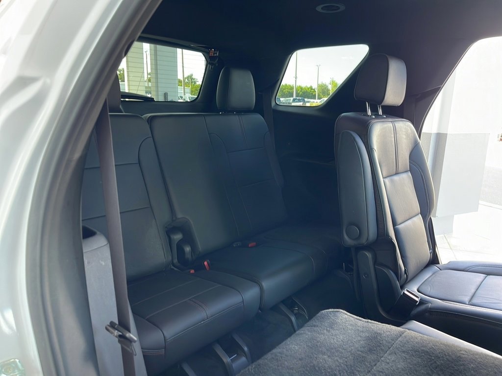 Used 2022 Chevrolet Traverse RS image 16