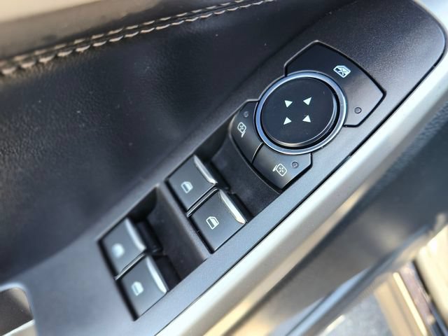 Certified 2023 Ford Explorer XLT w/ Equipment Group 202A AWD/4WD image 18