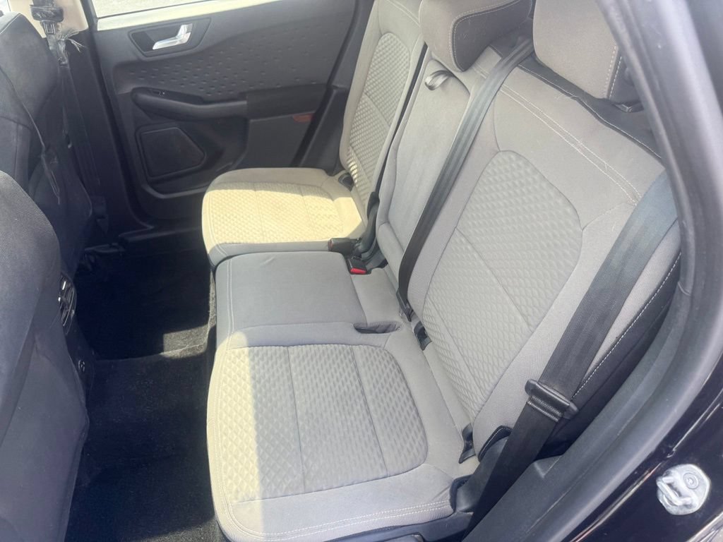 Certified 2020 Ford Escape SE FWD image 36