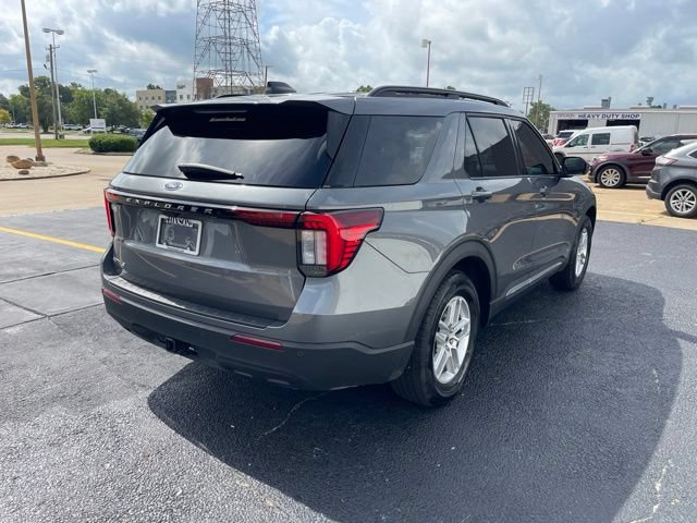 Certified 2025 Ford Explorer Active RWD image 7