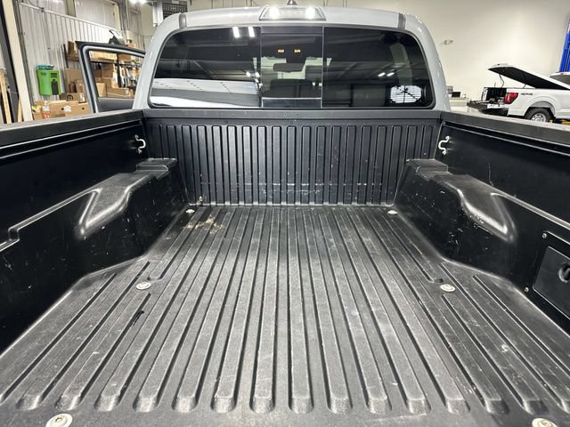Used 2021 Toyota Tacoma TRD Off-Road w/ Blackout Package (TMS) AWD/4WD image 26