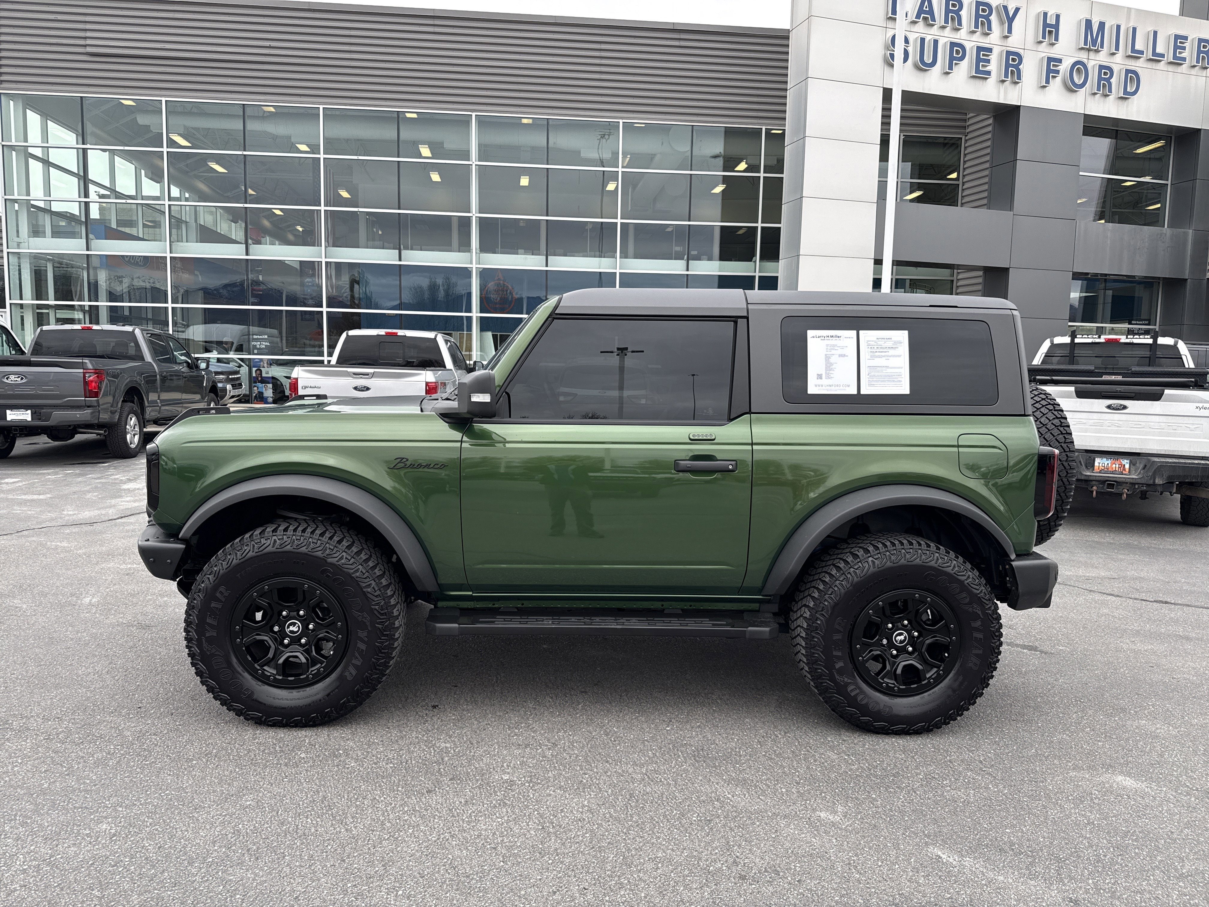 Certified 2023 Ford Bronco Wildtrak image 2