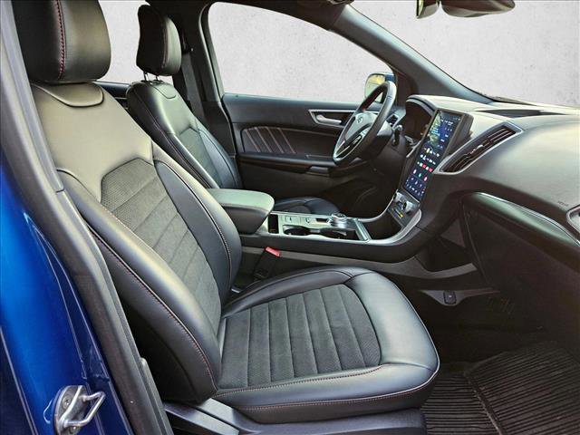 Certified 2024 Ford Edge ST-Line AWD/4WD image 18