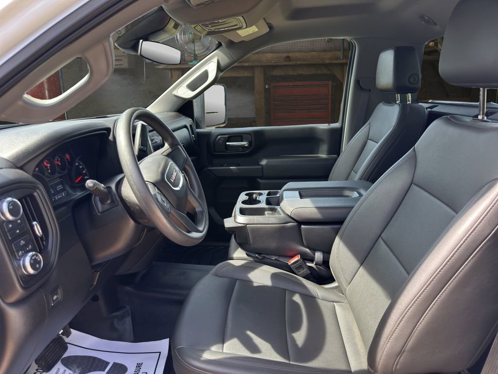 Used 2024 GMC Sierra 3500 Pro AWD/4WD image 15