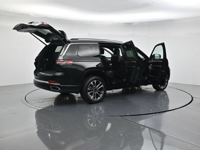 Used 2021 Jeep Grand Cherokee L Overland w/ Luxury Tech Group IV AWD/4WD image 53