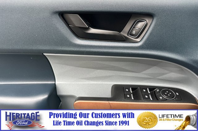 Certified 2022 Ford Maverick 2WD SuperCrew image 11