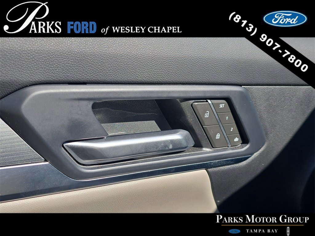 Used 2026 GMC Terrain Elevation w/ Elevation Premium Package image 17