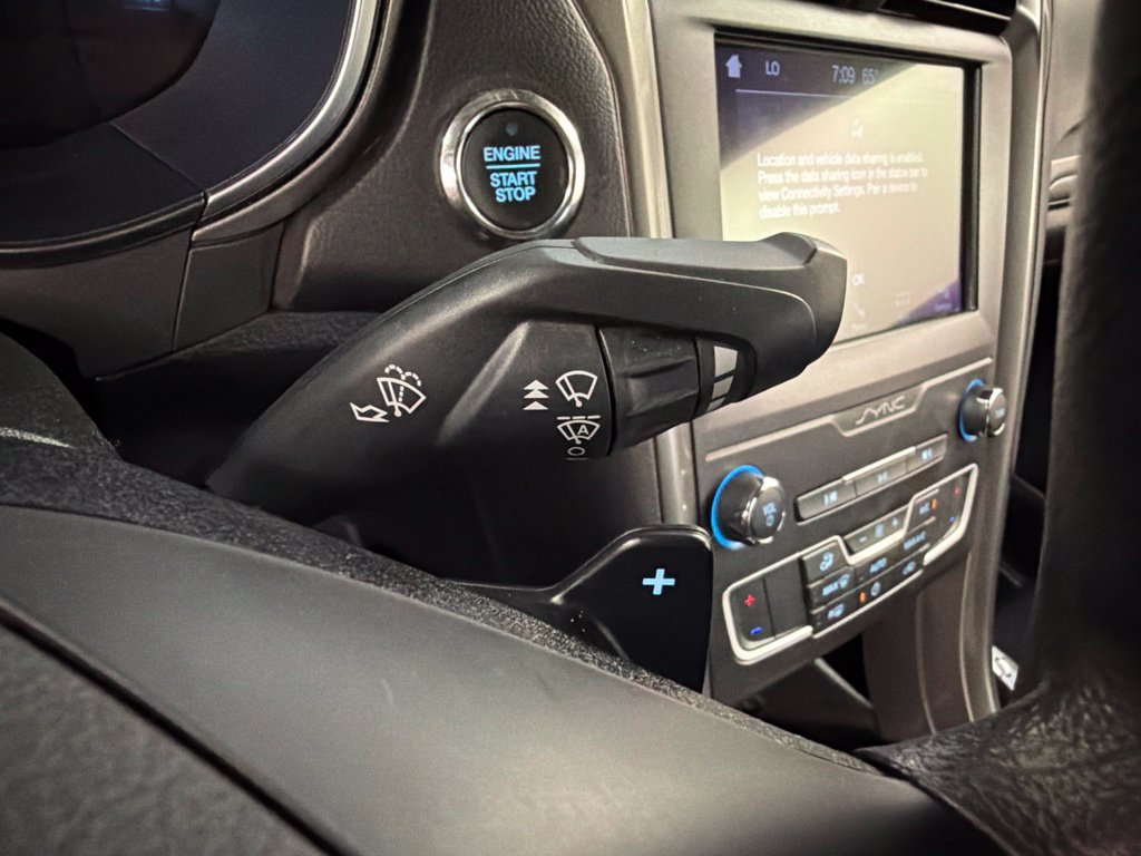 Certified 2019 Ford Fusion SE FWD image 20