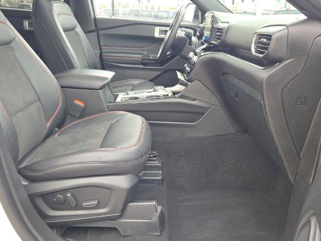 Certified 2023 Ford Explorer ST-Line w/ Class IV Trailer Tow Package image 6