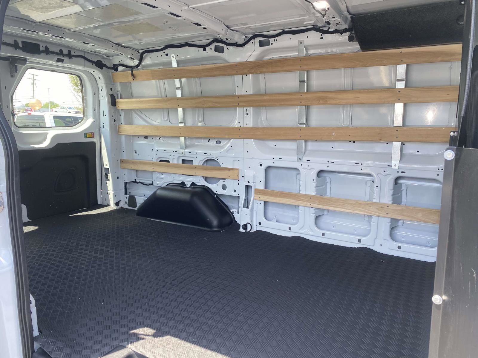 Certified 2025 Ford Transit 250 Low Roof w/ Exterior Upgrade Package RWD image 11