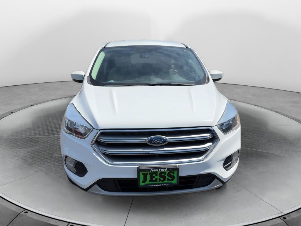 Certified 2017 Ford Escape SE w/ SE Cold Weather Package AWD/4WD image 8