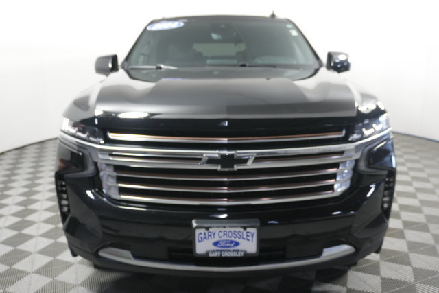 Used 2024 Chevrolet Tahoe High Country AWD/4WD image 8