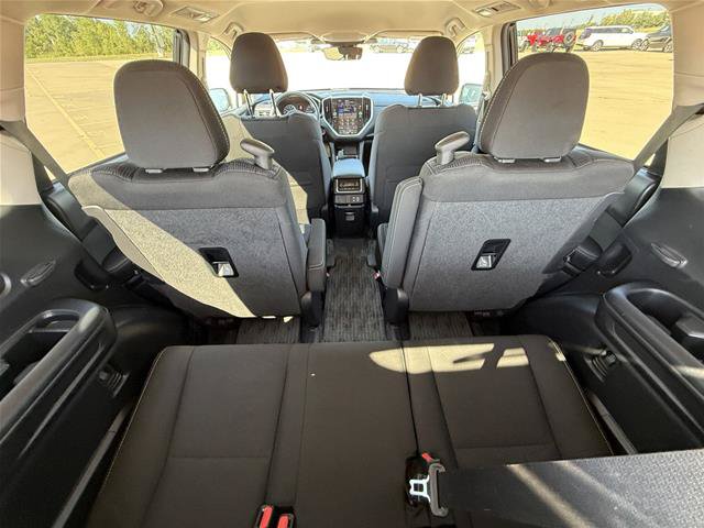 Used 2024 Subaru Ascent Premium w/ Convenience Package AWD/4WD image 11