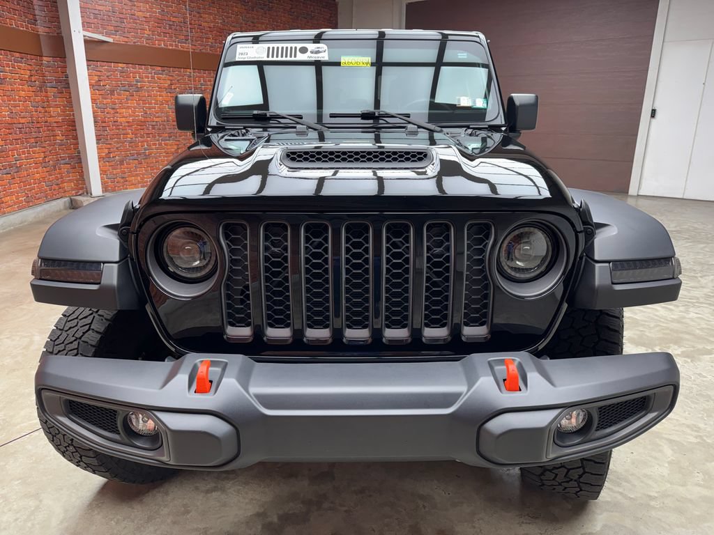 Used 2023 Jeep Gladiator Mojave w/ Cold Weather Group AWD/4WD image 8