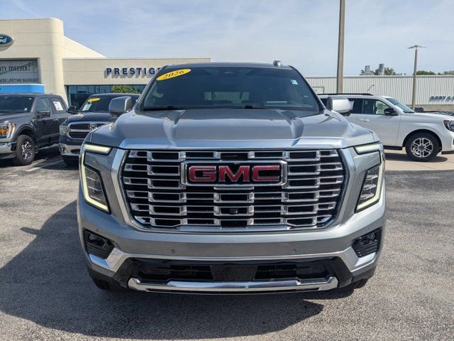 Used 2026 GMC Yukon Denali w/ Denali Reserve Package AWD/4WD image 11