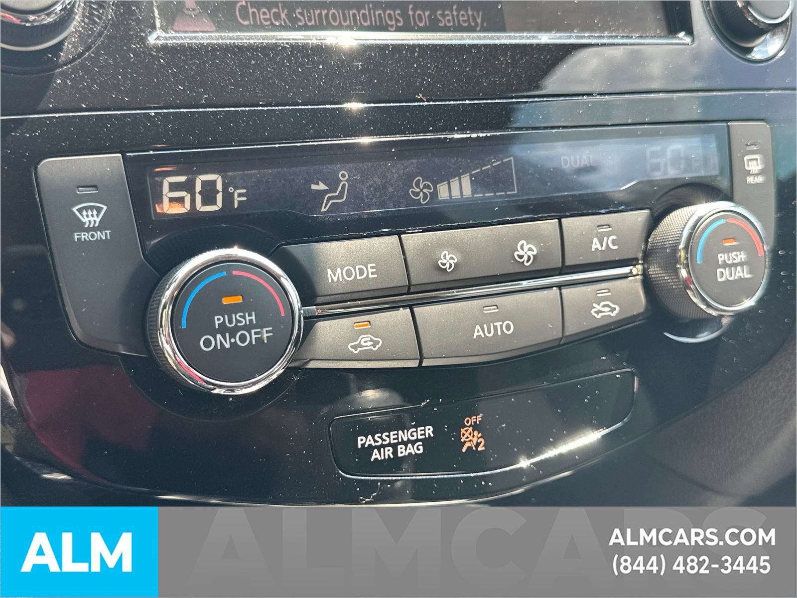 Used 2019 Nissan Rogue SV w/ Premium Package FWD image 34