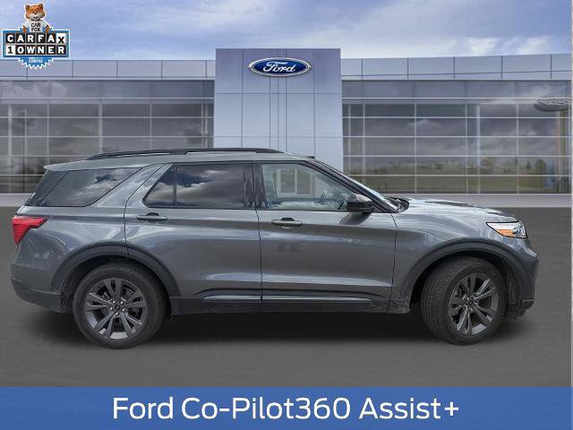 Certified 2023 Ford Explorer XLT w/ Equipment Group 202A RWD image 4