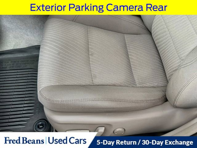 Used 2017 Toyota Camry LE FWD image 22