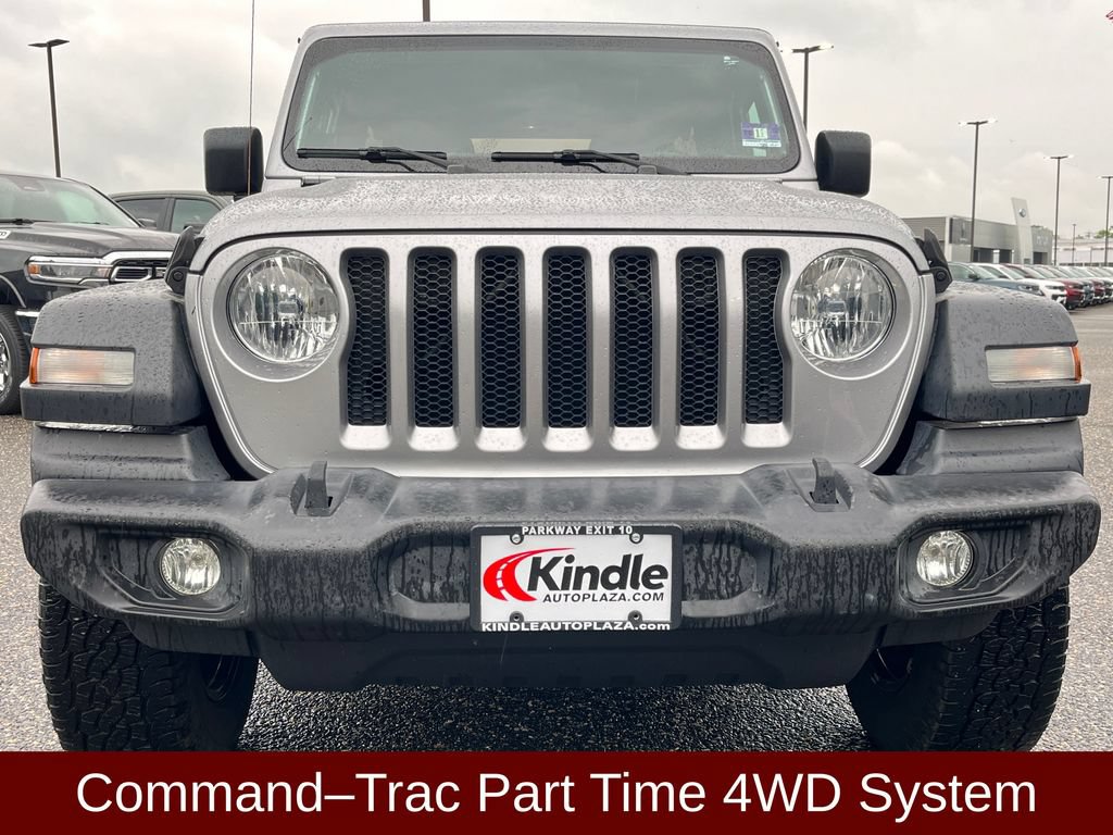 Used 2018 Jeep Wrangler Unlimited Sport S AWD/4WD image 2