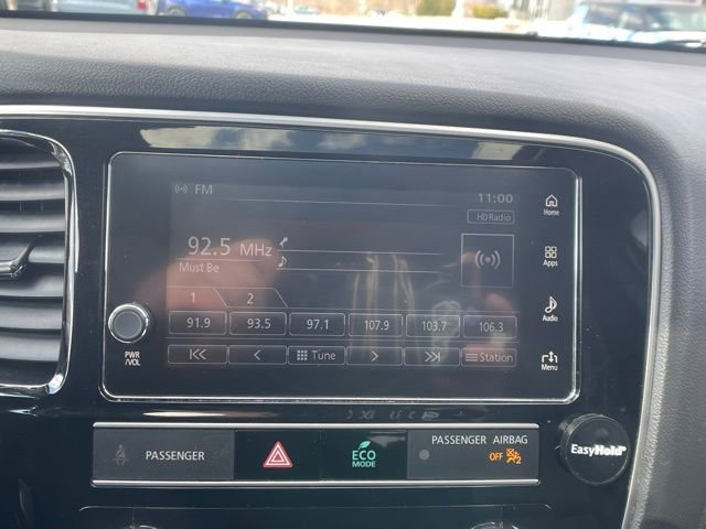 Used 2019 Mitsubishi Outlander LE image 23