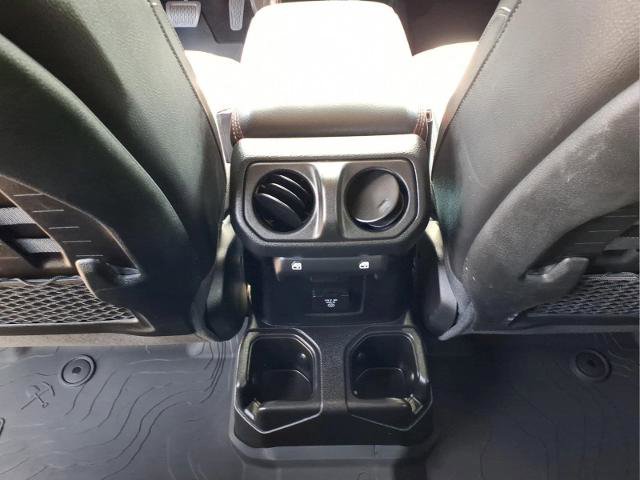 Used 2023 Jeep Gladiator Rubicon w/ LED Lighting Group AWD/4WD image 19