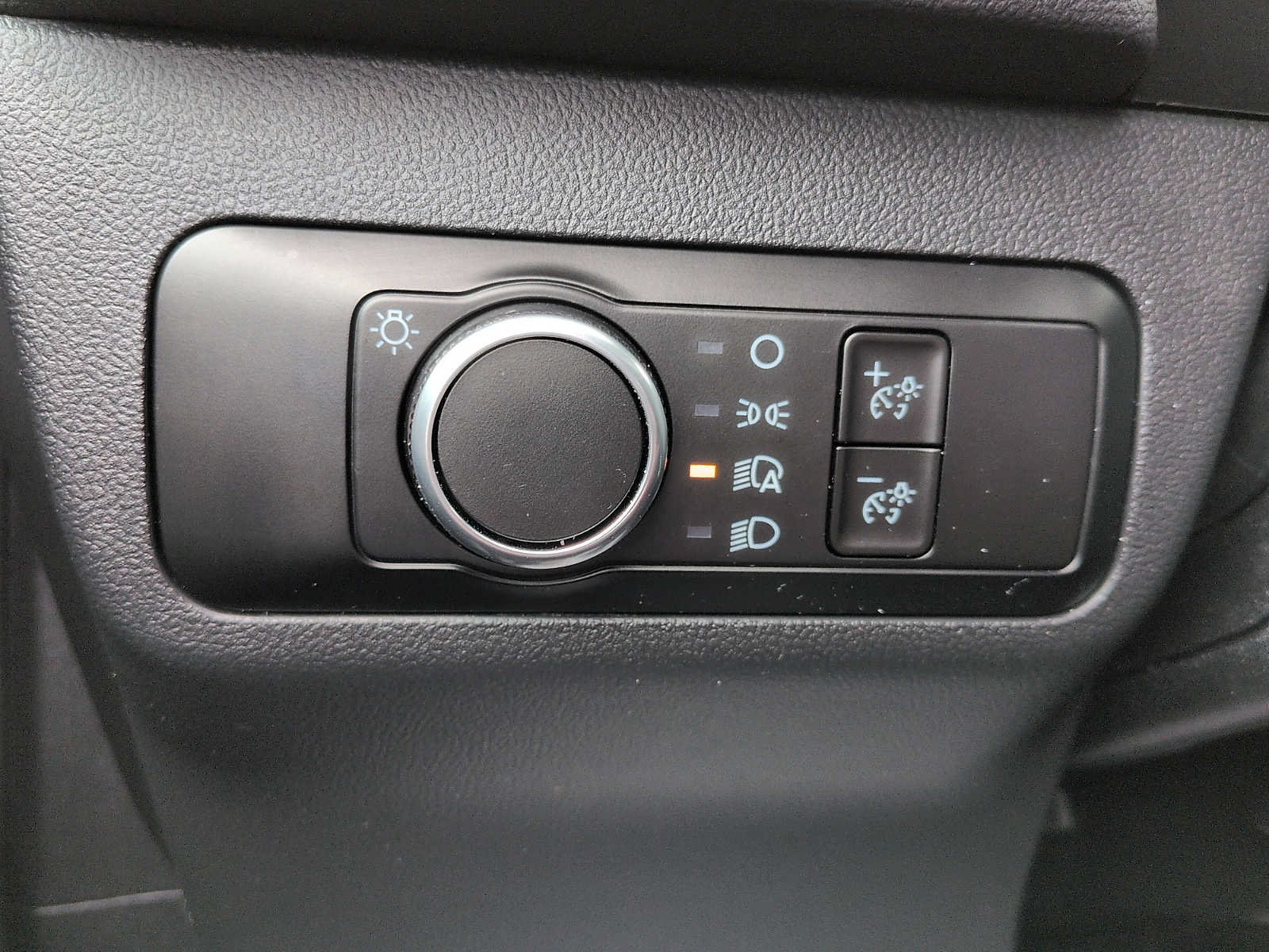 Certified 2025 Ford Escape Active AWD/4WD image 14