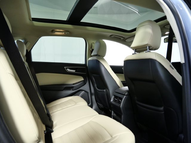 Certified 2024 Ford Edge SEL w/ Convenience Package AWD/4WD image 13