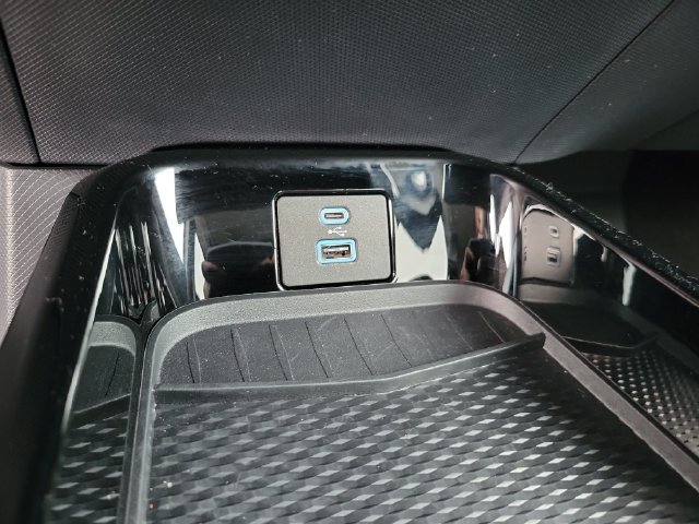 Certified 2024 Ford Mustang Mach-E Select w/ Comfort Package Lite RWD image 32