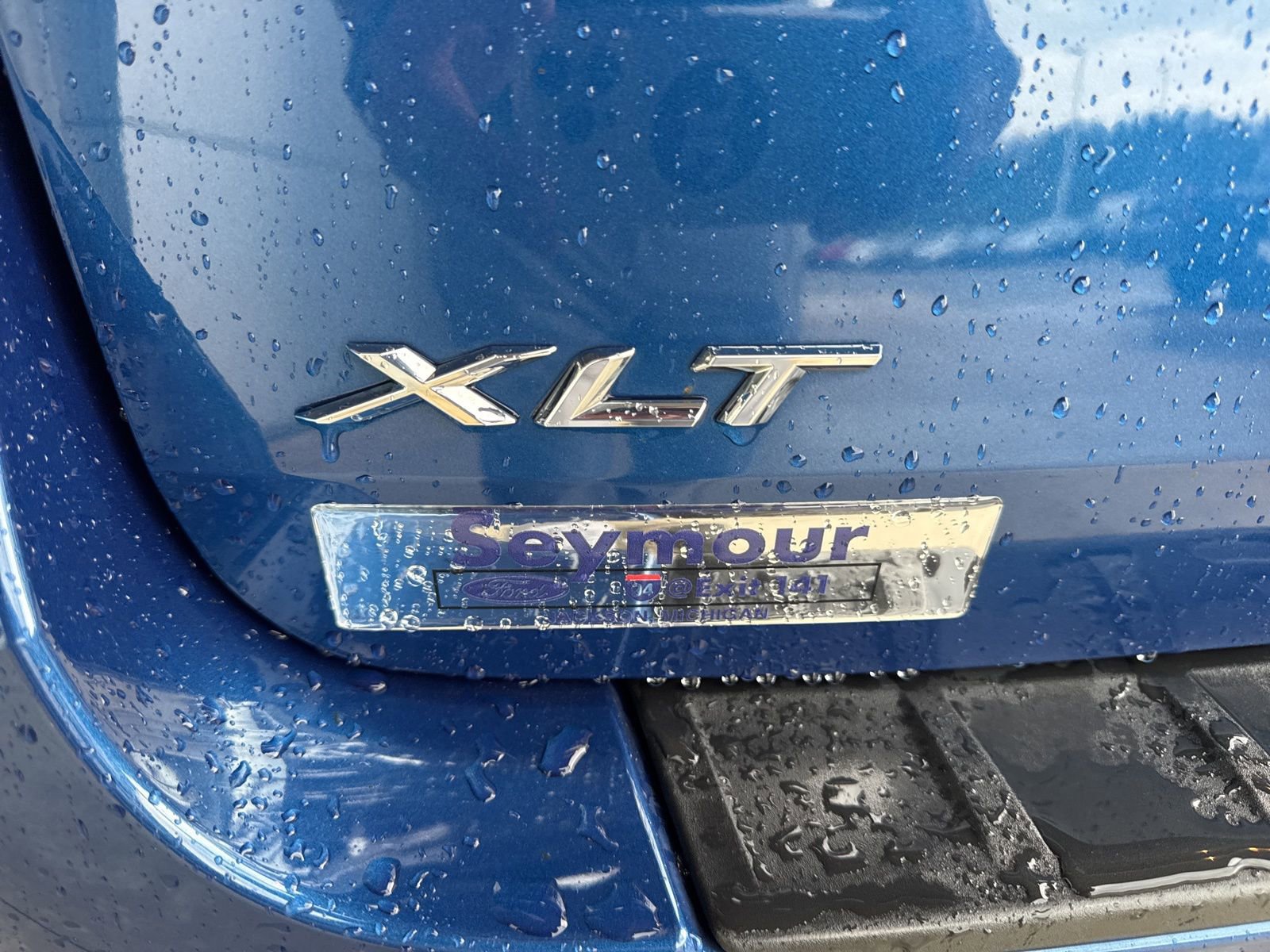 Certified 2023 Ford Explorer XLT w/ Equipment Group 202A AWD/4WD image 15