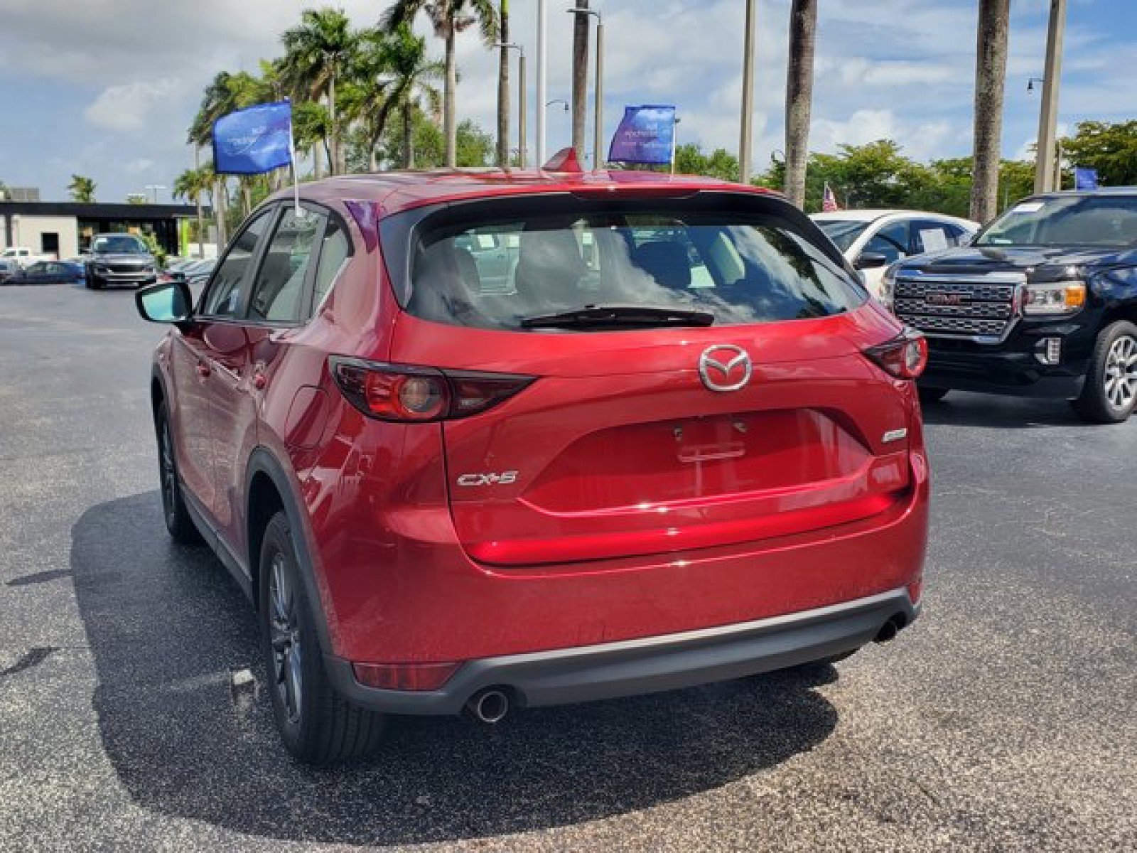 Used 2019 MAZDA CX-5 Sport image 2