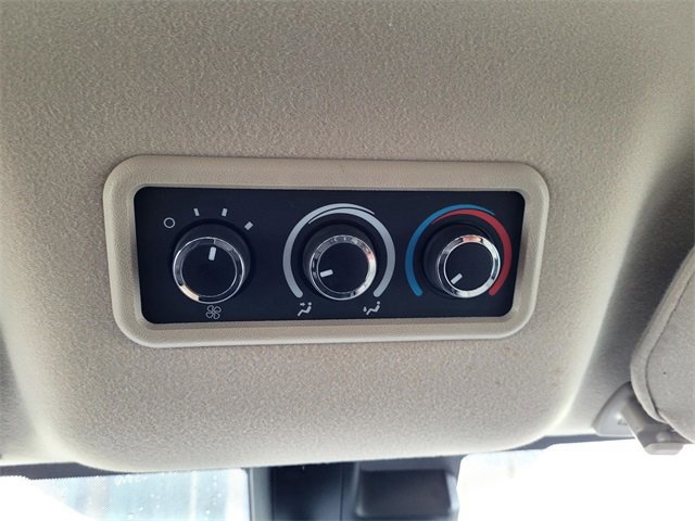 Used 2020 Chevrolet Express 3500 LT w/ LT Preferred Equipment Group image 18