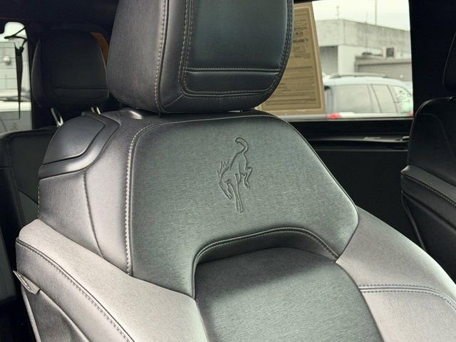 Certified 2022 Ford Bronco Black Diamond AWD/4WD image 37