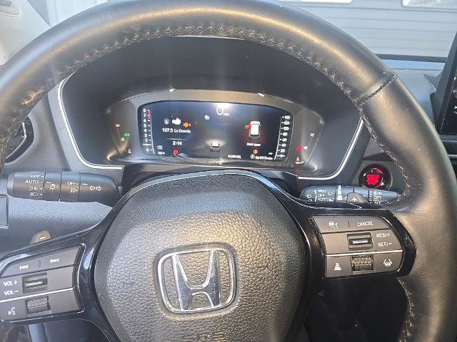 Used 2025 Honda Pilot Elite image 7