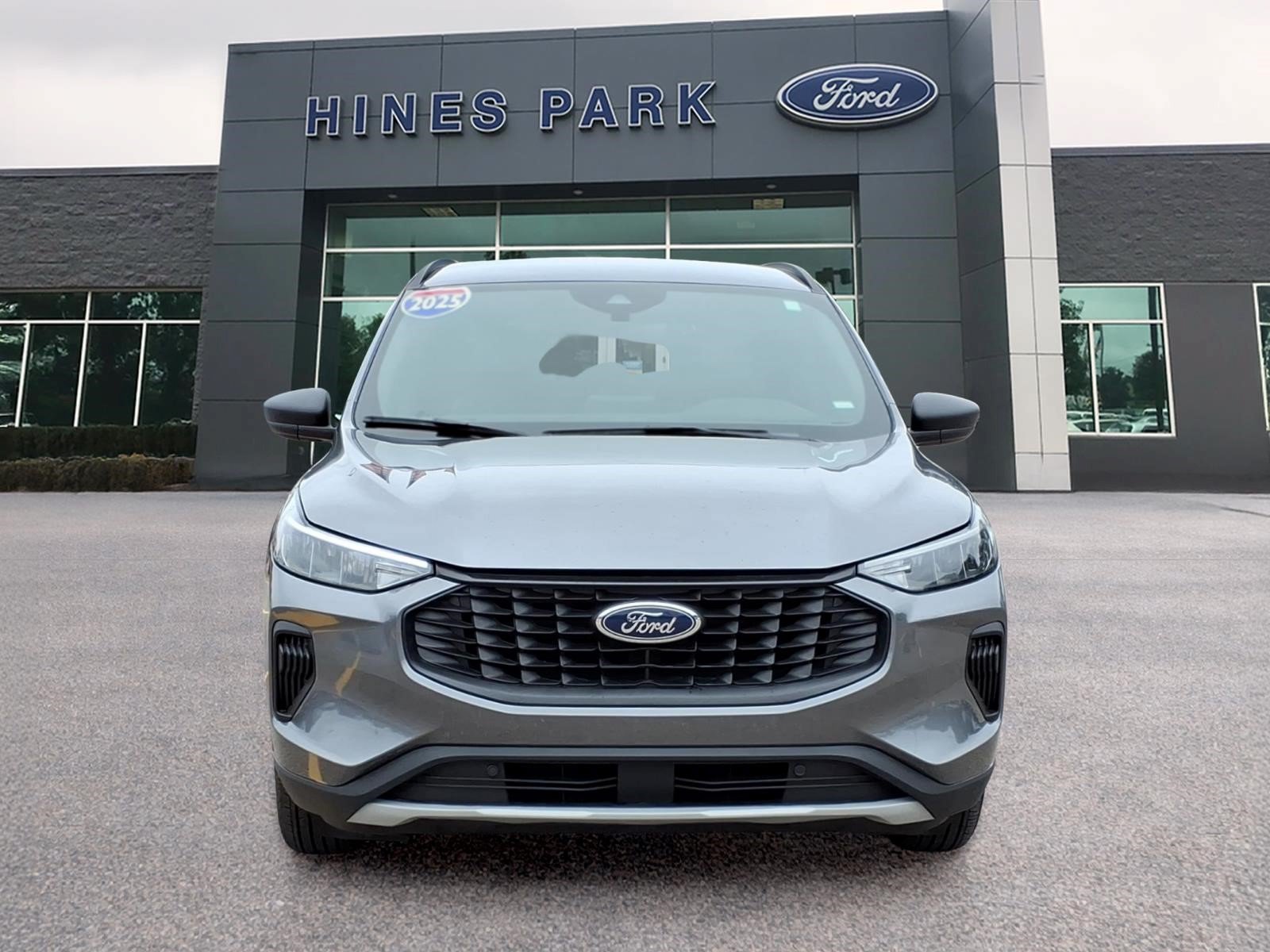 Certified 2025 Ford Escape ST-Line FWD image 2